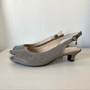 j.renee• jenvey glitter slingback sandal